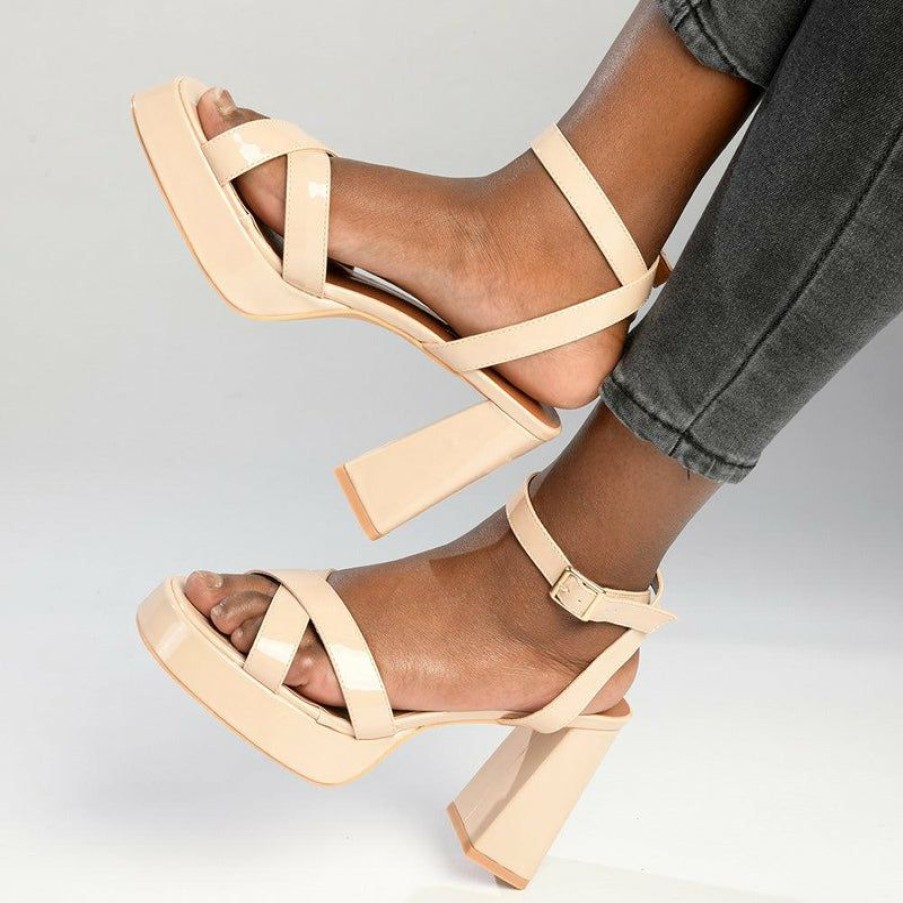 * Madison Lesi Platfom Block Heel Nude New Madison Heart Of New York Heels