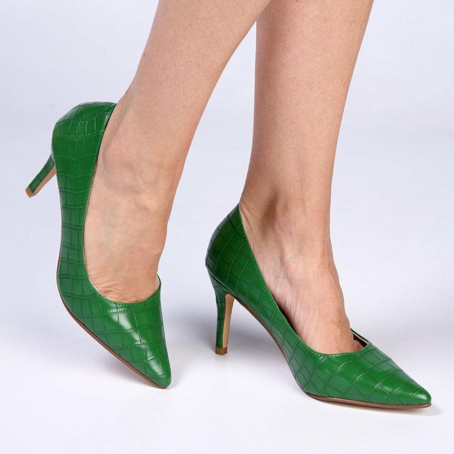 * Madison Lucy Penny Court Heels Green Excellent Quality Madison Heart Of New York Heels