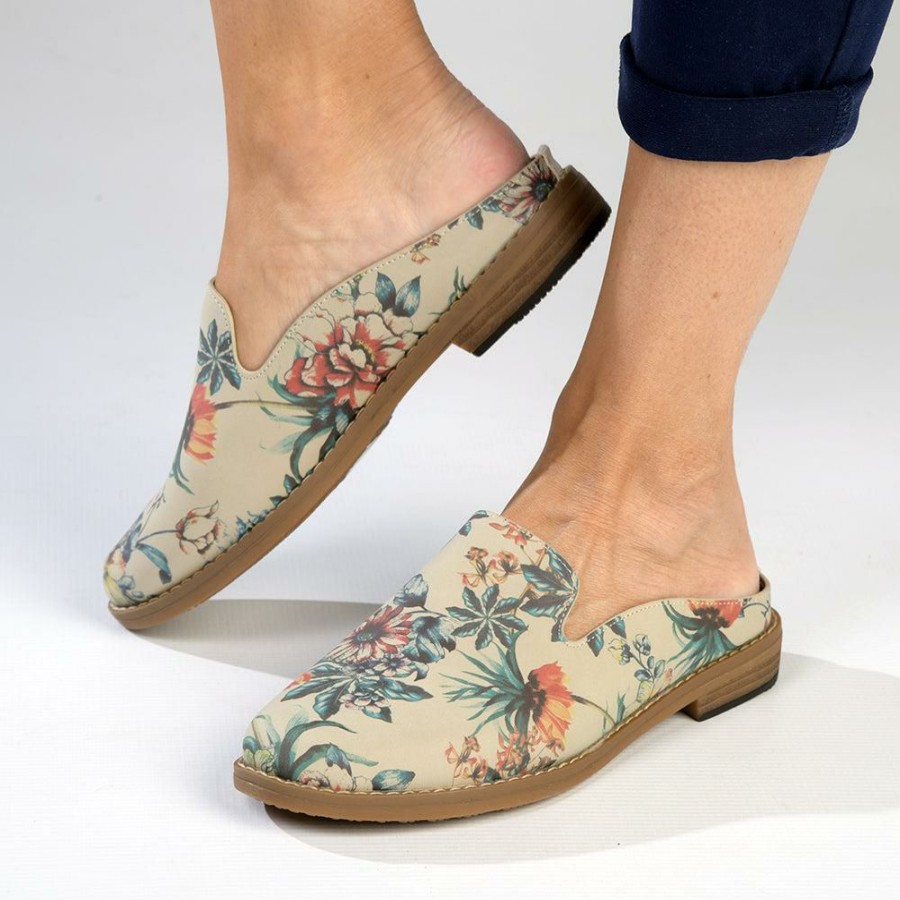 * Soft Style By Hush Puppy Tylie Floral Slip On Natural Best Price Brogues