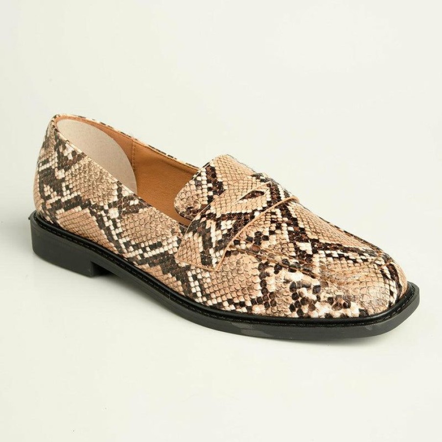 * Madison Kim Loafer With Saddle Snake Multi Crazy Deals Madison Heart Of New York Brogues