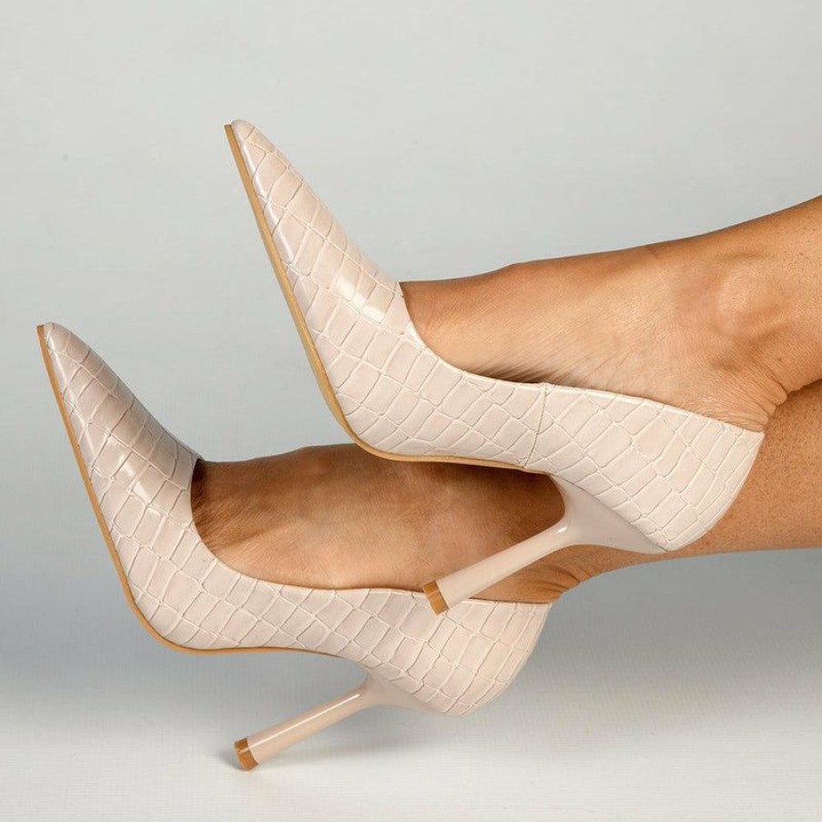 * Madison Lila Court Heels Nude Closeout Sale Madison Heart Of New York Heels